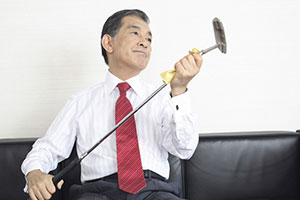 初老の営業マン